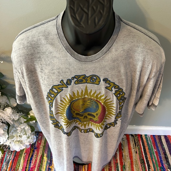 Grateful Dead Band Tee Shirt 30 Trips Around The Sun Gray XL - Picture 5 of 7